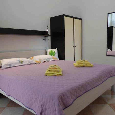 Apartman Mira Spalato Esterno foto