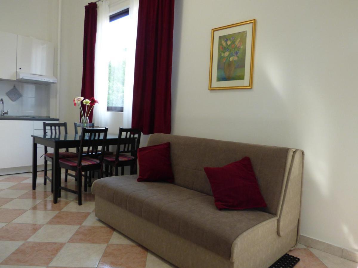 Apartman Mira Spalato Esterno foto