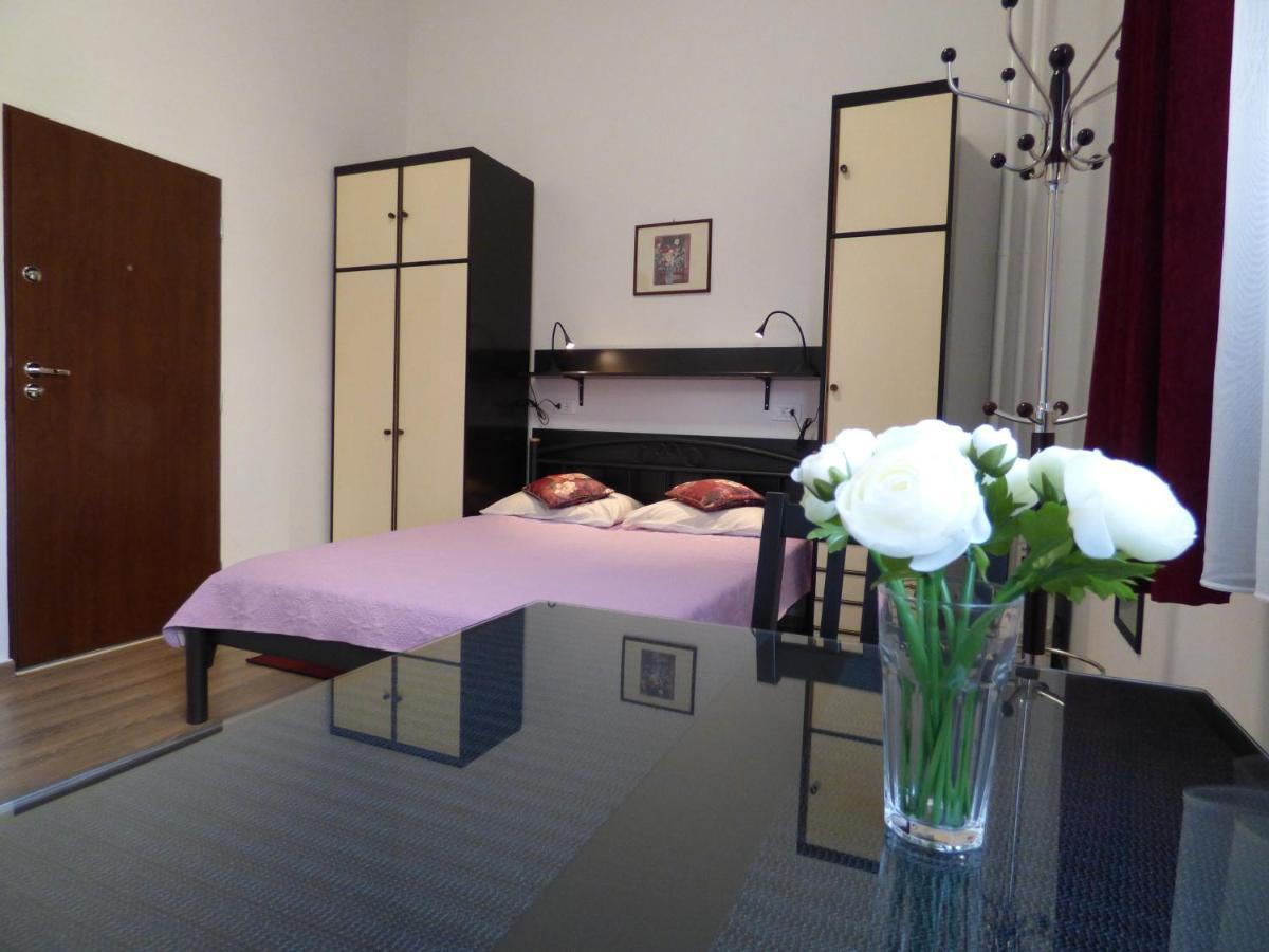 Apartman Mira Spalato Esterno foto