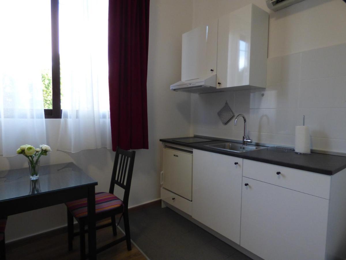 Apartman Mira Spalato Esterno foto